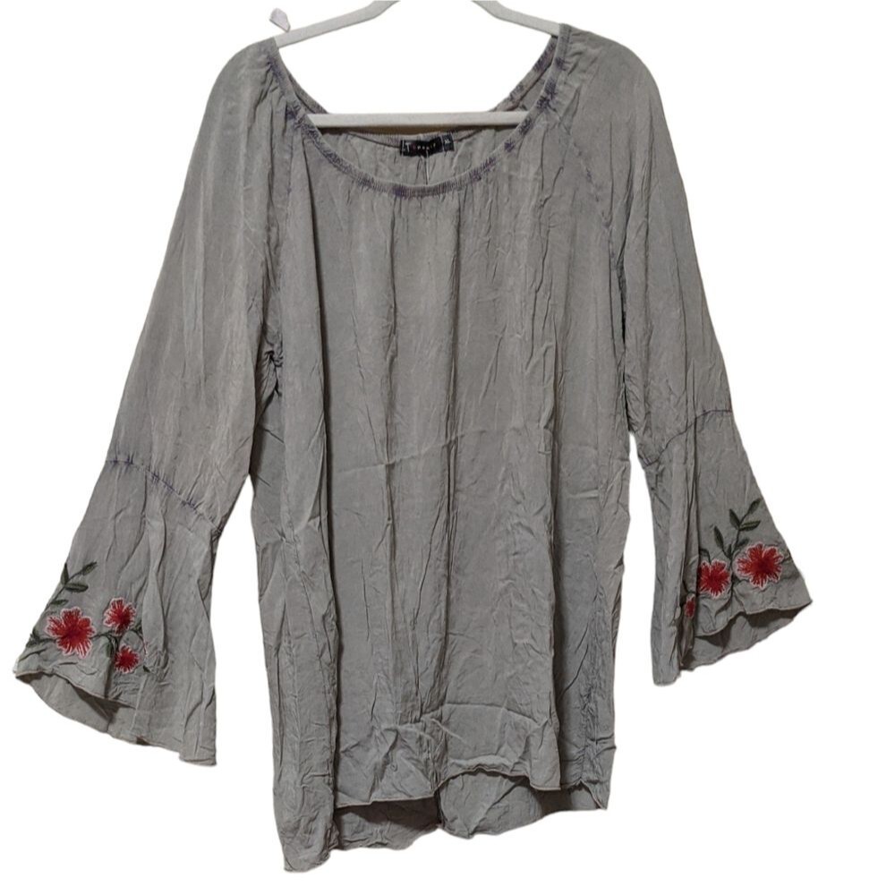 NWT T * Party embroidered bell sleeve rayon blouse USA women's size XL